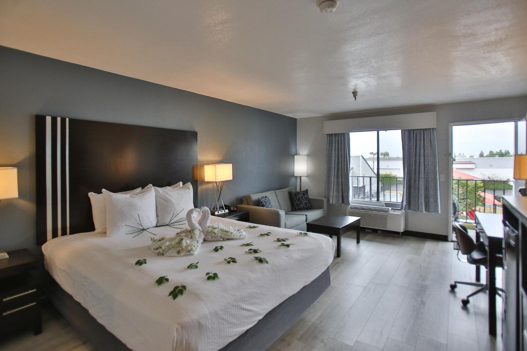Hotel Western Surf 3*